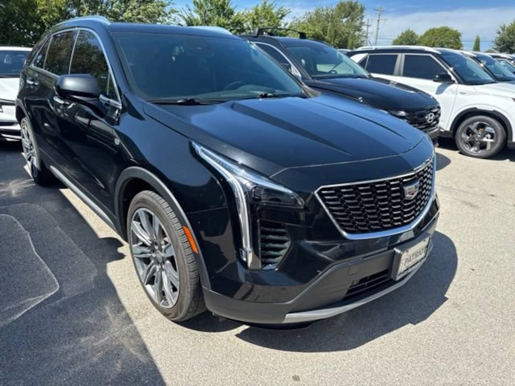 Used 2019 CADILLAC XT4 FWD Premium Luxury SUV