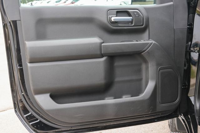 2026 GMC Sierra 1500 Pro - Photo 10