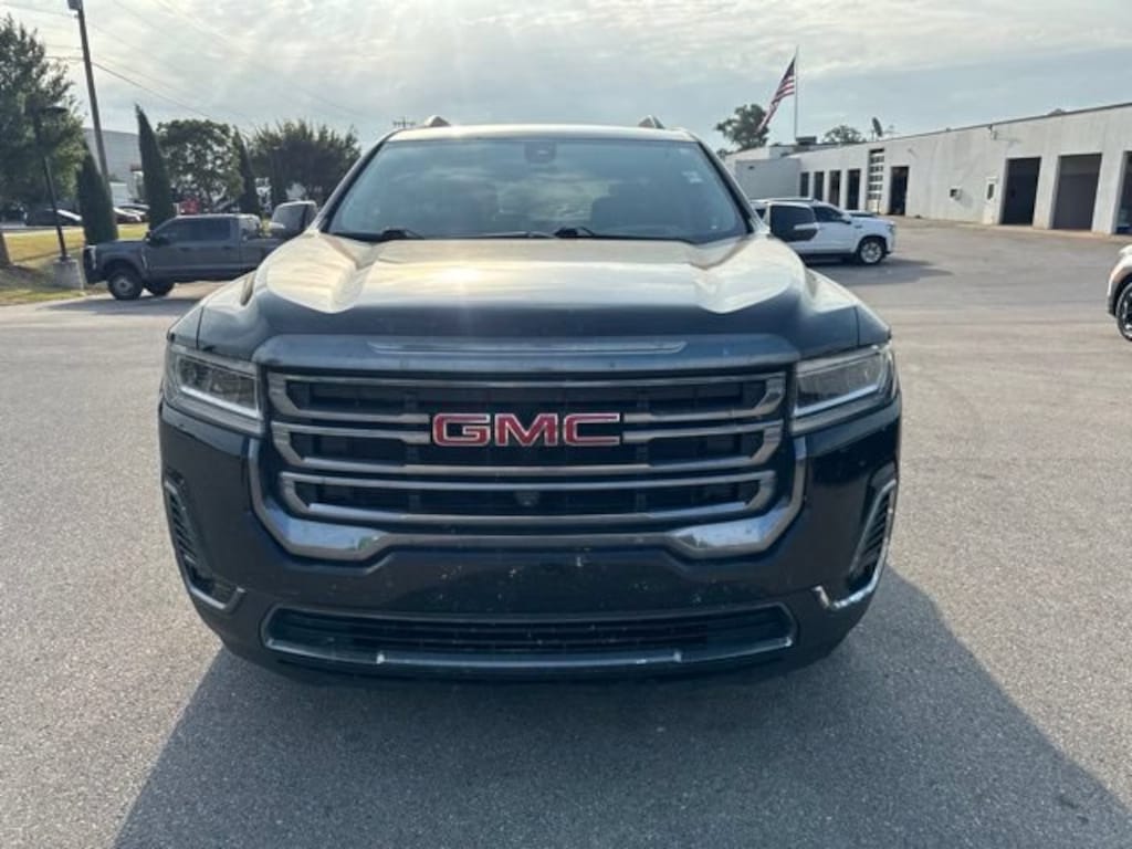 Used 2023 GMC Acadia AT4 SUV