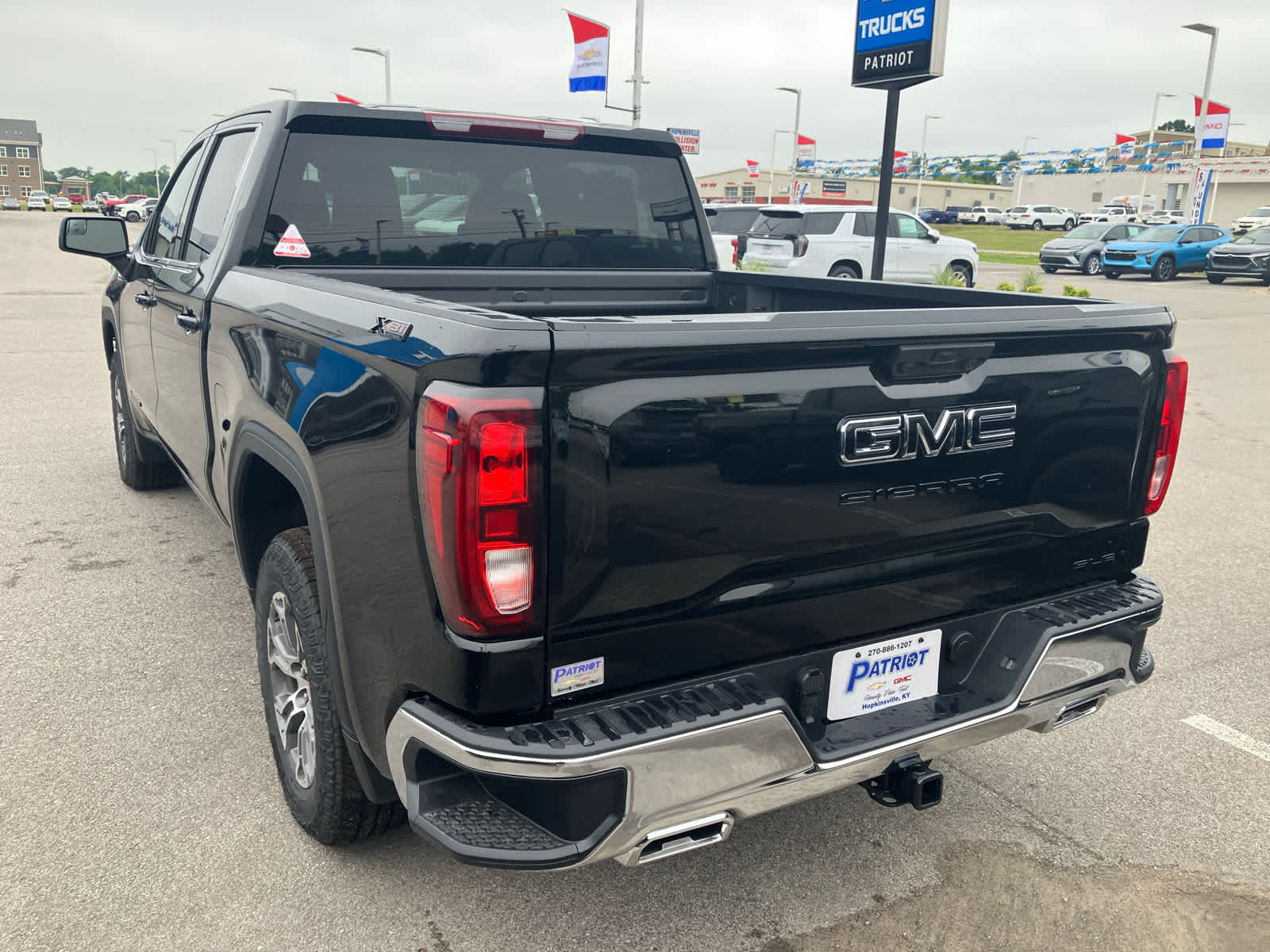 2026 GMC Sierra 1500 SLE - Photo 6