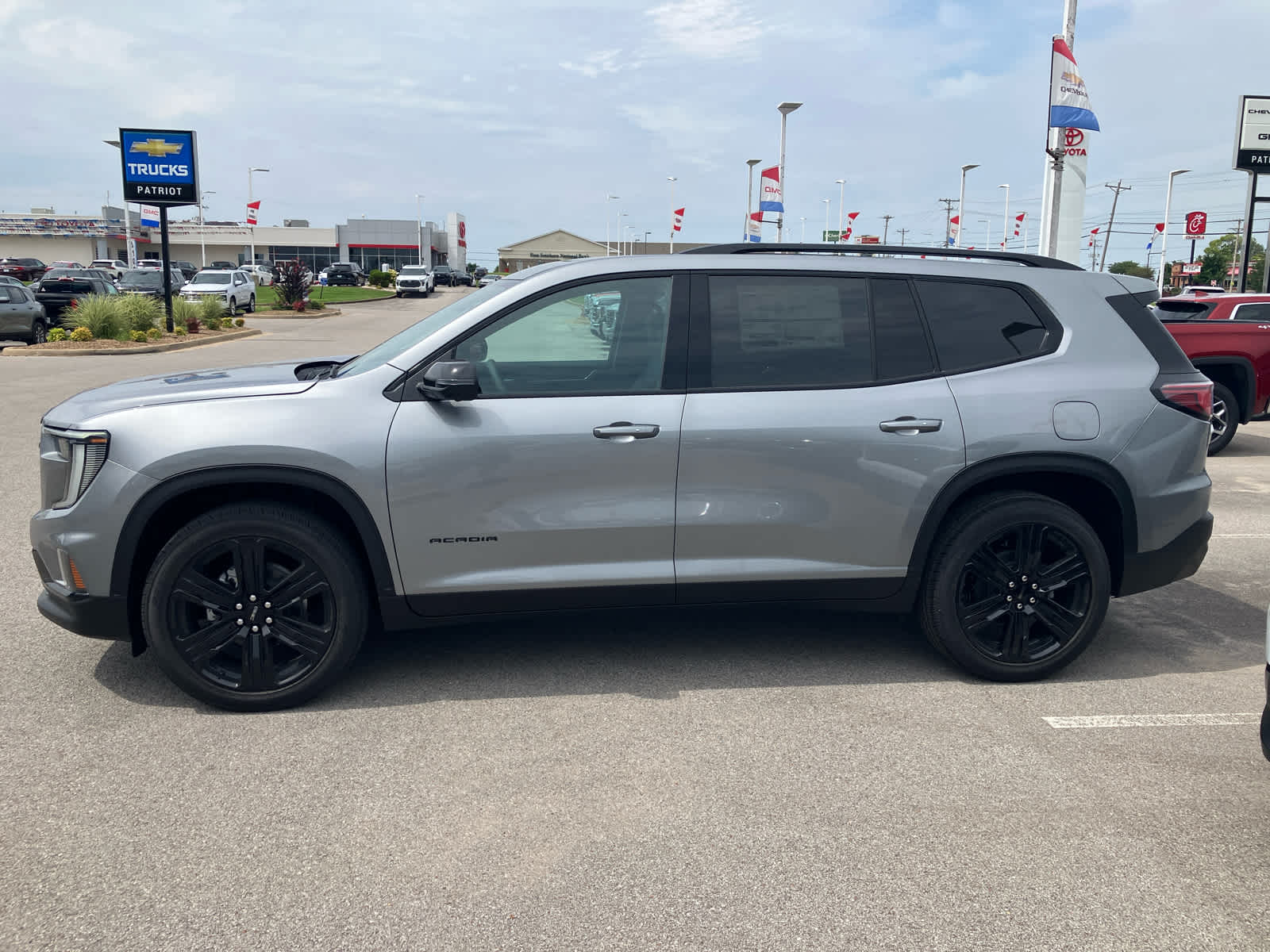 New 2026 GMC Acadia Elevation SUV