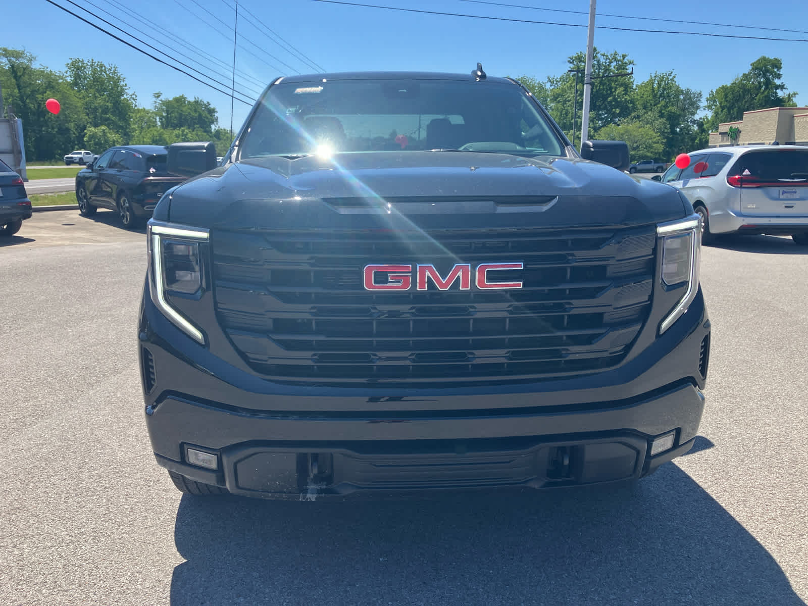 2026 GMC Sierra 1500 Elevation - Photo 2