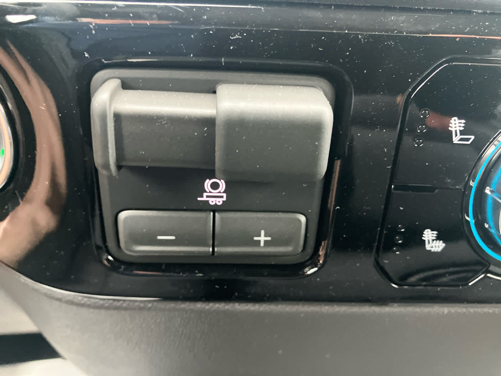 2026 GMC Sierra 1500 SLE - Photo 29