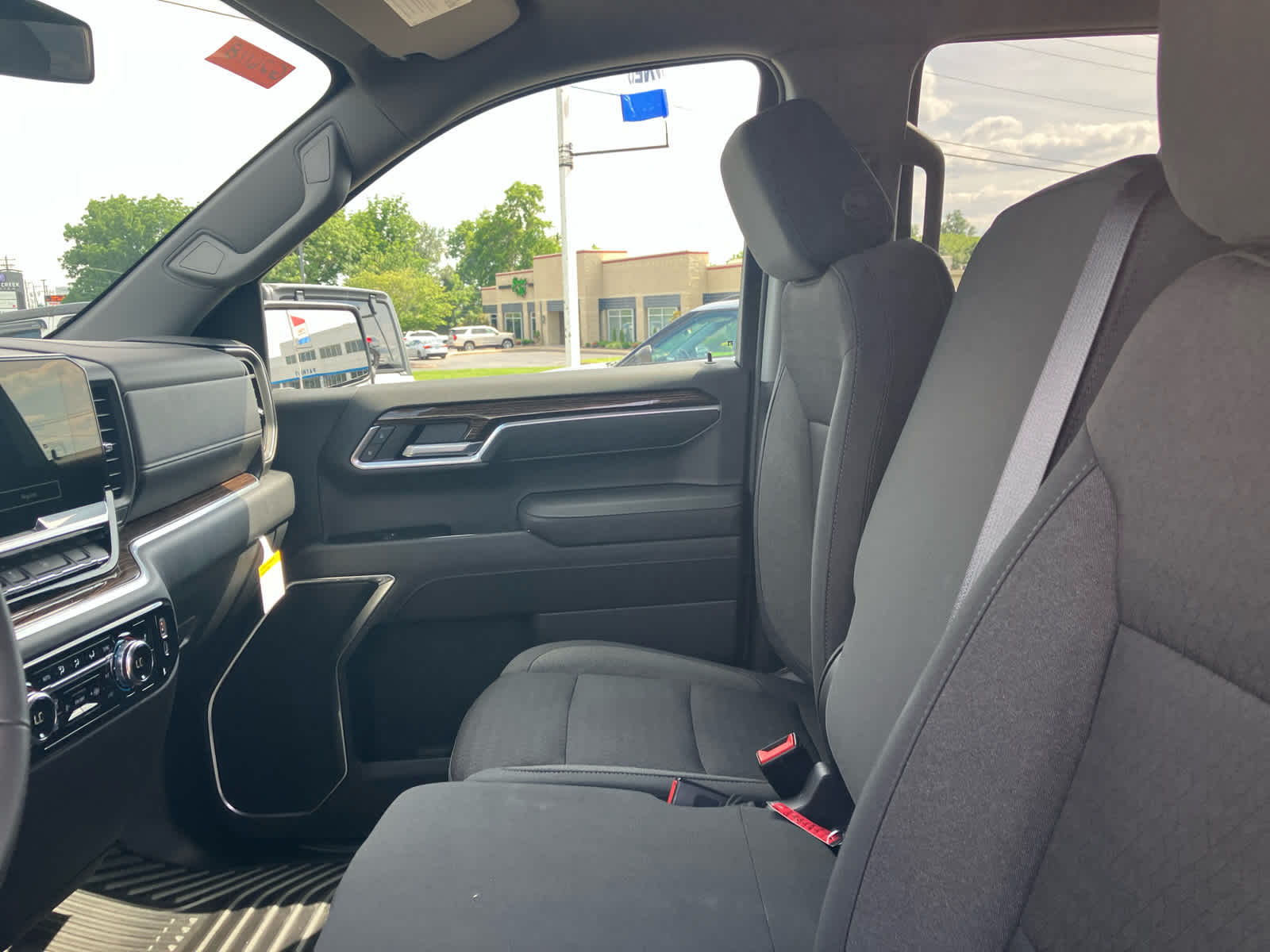 2026 GMC Sierra 1500 Elevation - Photo 10