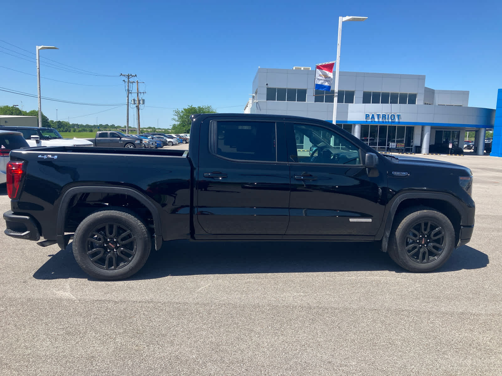2026 GMC Sierra 1500 Elevation - Photo 8
