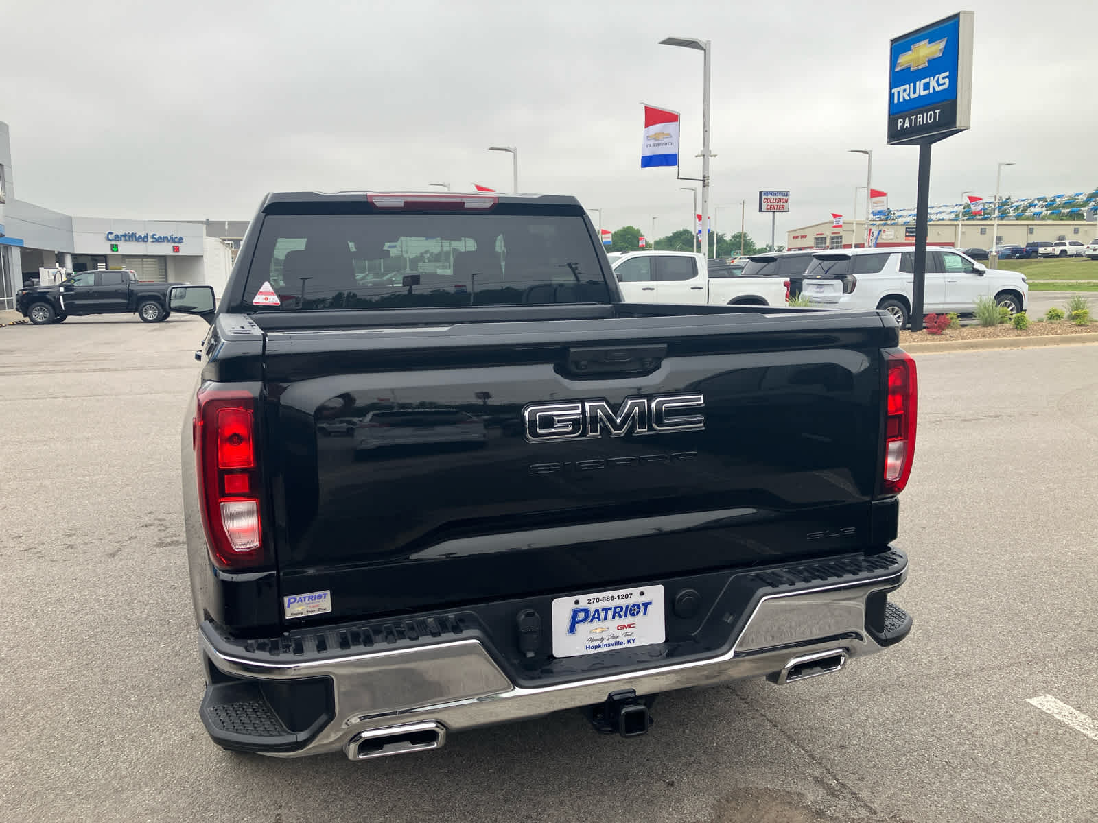 2026 GMC Sierra 1500 SLE - Photo 7