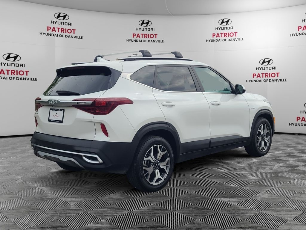 Used 2022 Kia Seltos EX SUV