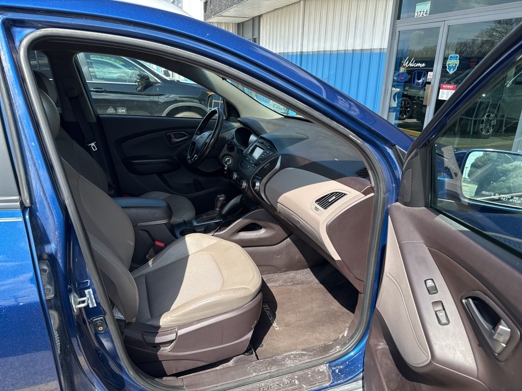 Used 2015 Hyundai Tucson SE SUV