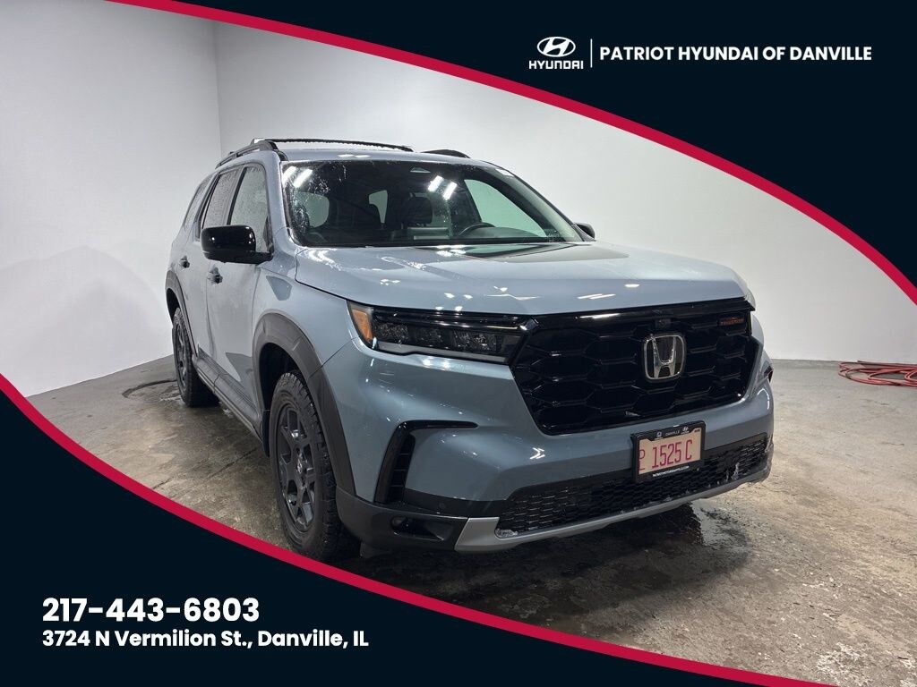 Used 2023 Honda Pilot TrailSport SUV