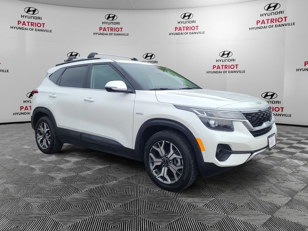 Used 2022 Kia Seltos EX SUV