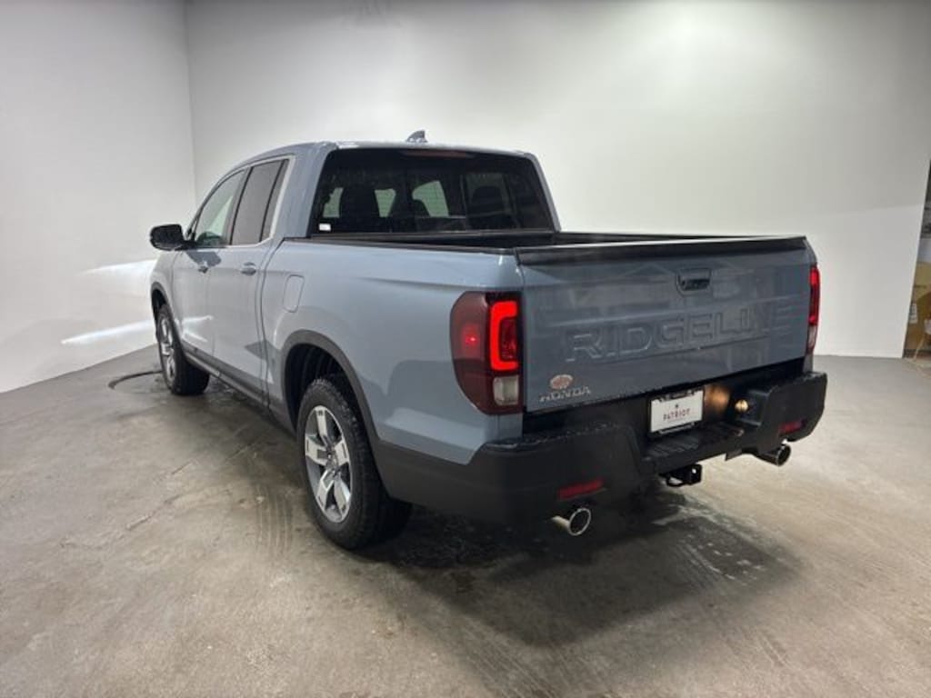 New 2026 Honda Ridgeline RTL Truck Crew Cab