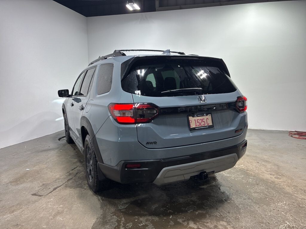 Used 2023 Honda Pilot TrailSport SUV