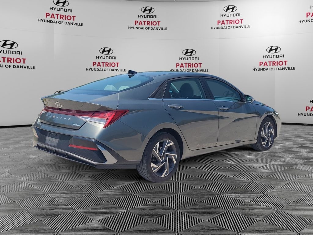 Used 2025 Hyundai Elantra Limited Sedan