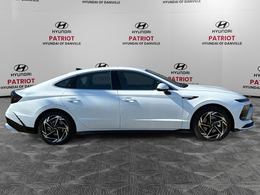 Used 2026 Hyundai Sonata SEL Sport Sedan