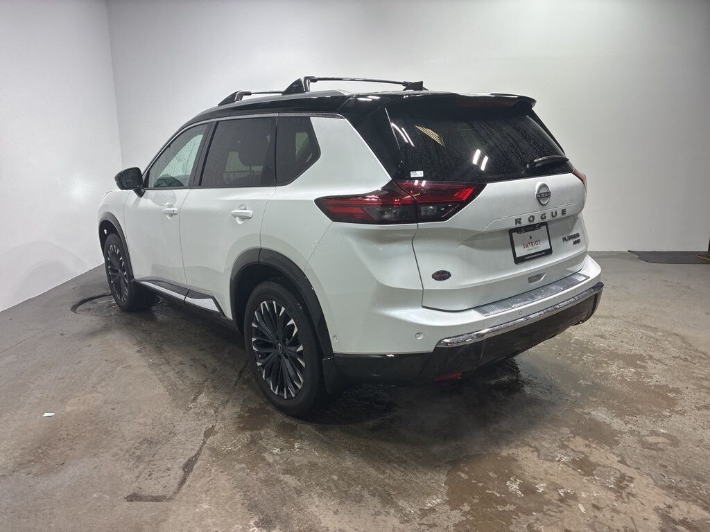 Used 2025 Nissan Rogue Platinum SUV