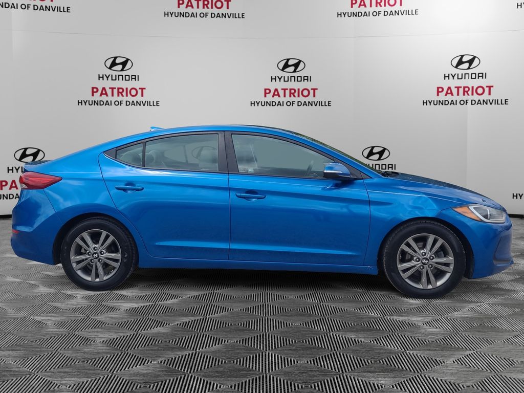 Used 2018 Hyundai Elantra SEL with VIN 5NPD84LF5JH391717 for sale in Danville, IL