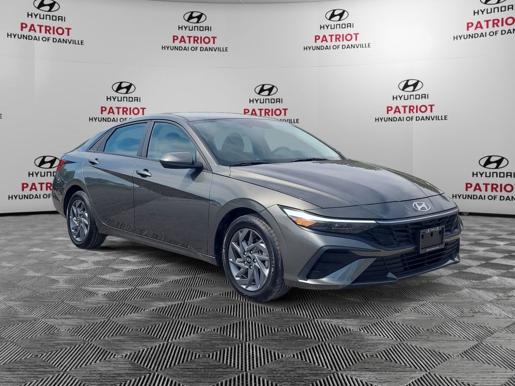 Used 2024 Hyundai Elantra SEL Sedan