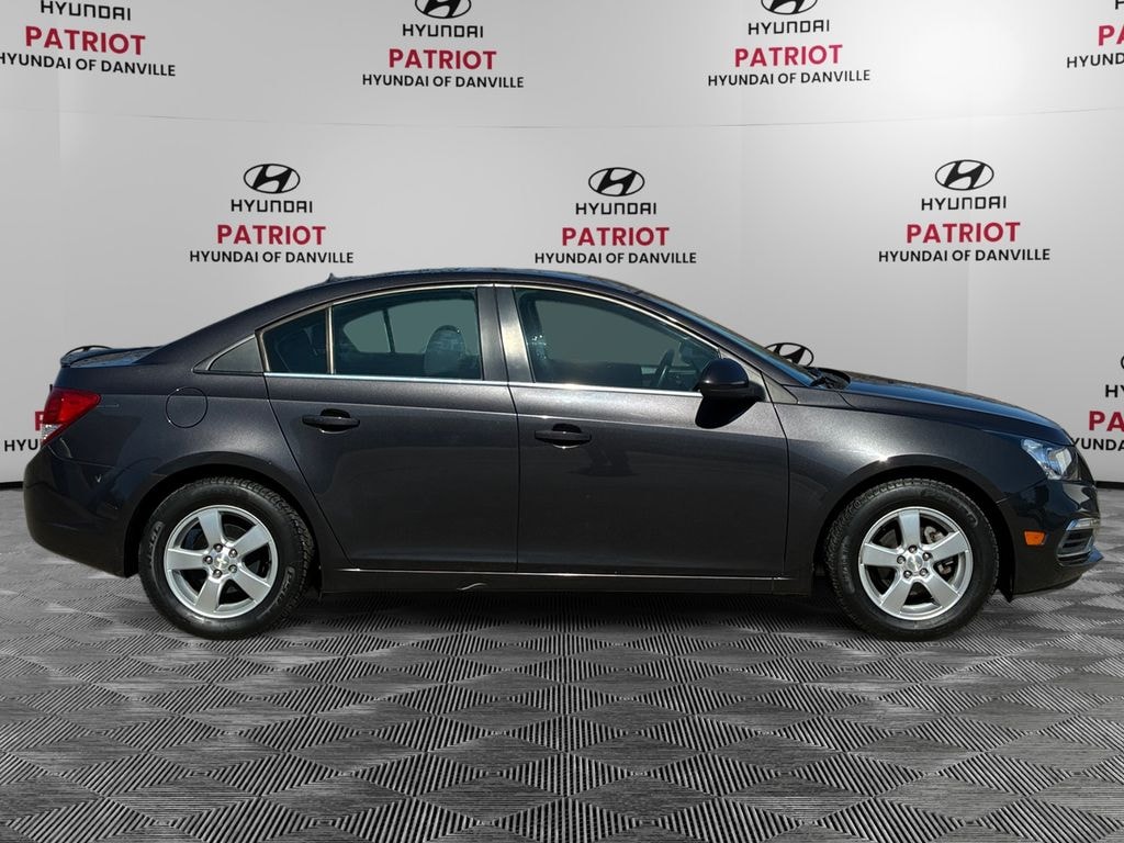 Used 2016 Chevrolet Cruze Limited 1LT Sedan