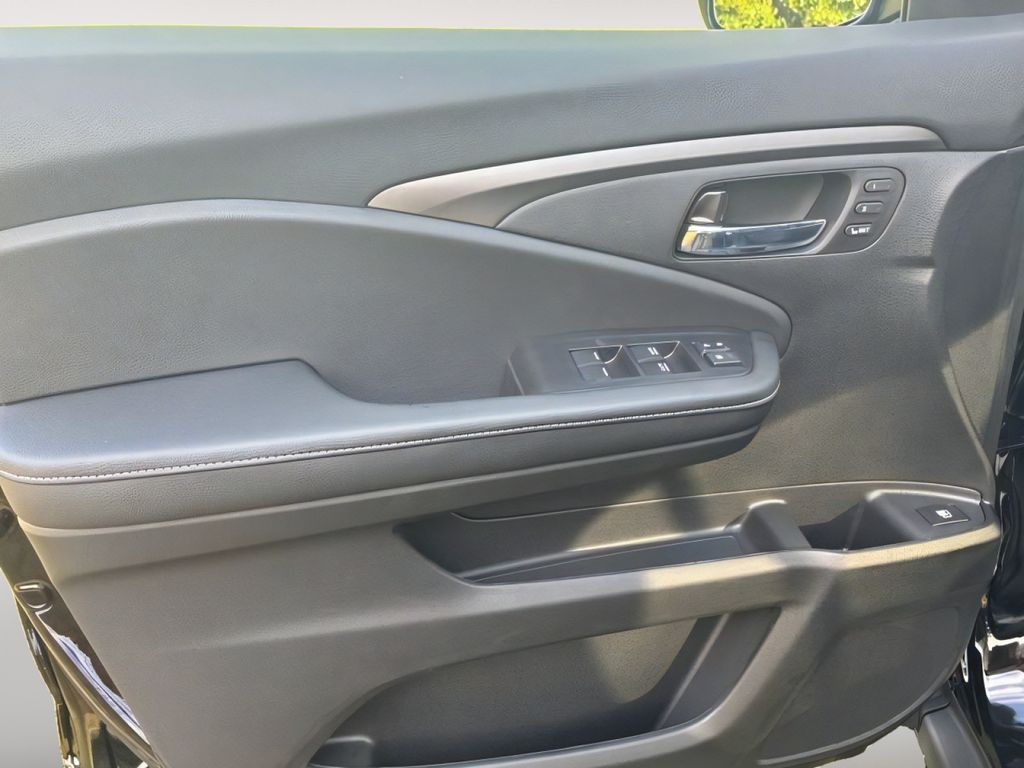 2026 Honda Ridgeline RTL - Photo 9