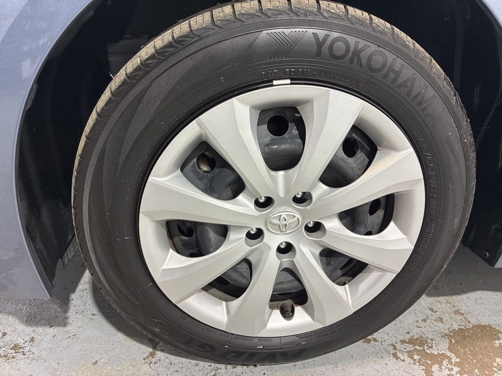 Used 2024 Toyota Corolla Hybrid LE Sedan