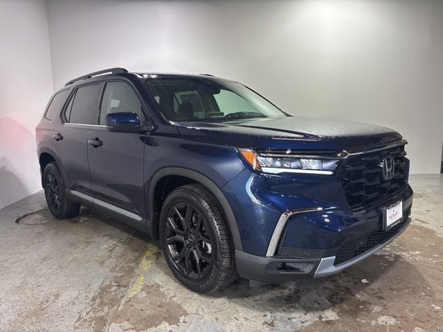 2025 Honda Pilot Touring's photo