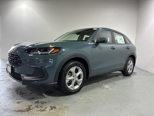 2025 Honda HR-V LX photo 2