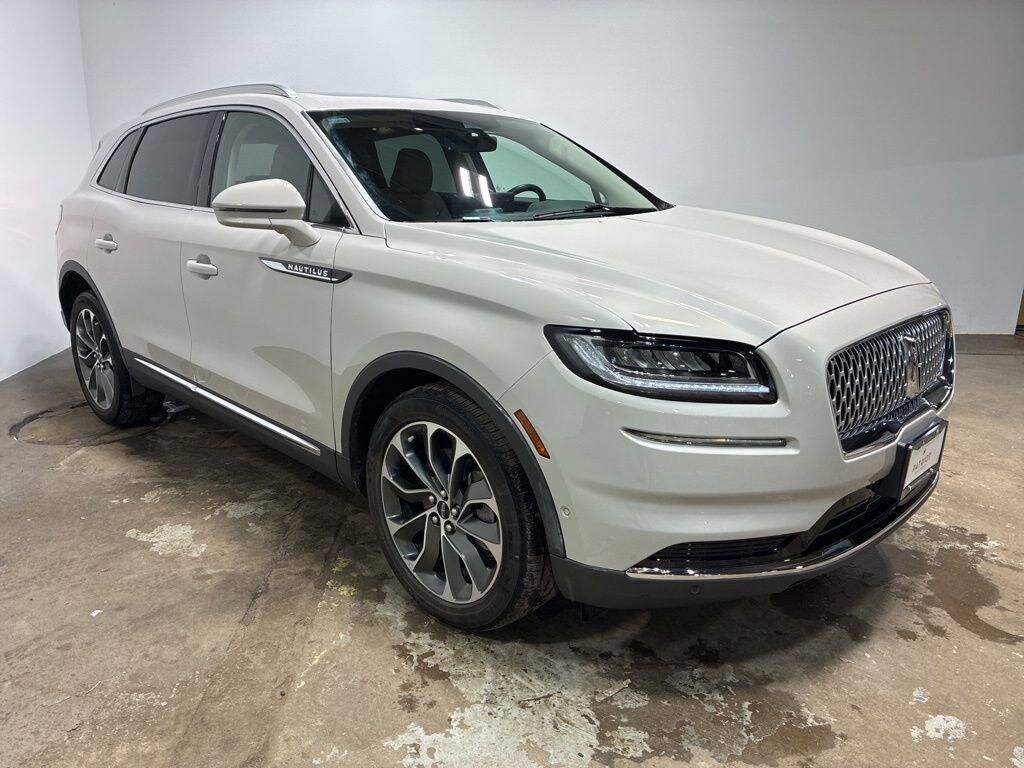 Used 2023 Lincoln Nautilus Reserve SUV