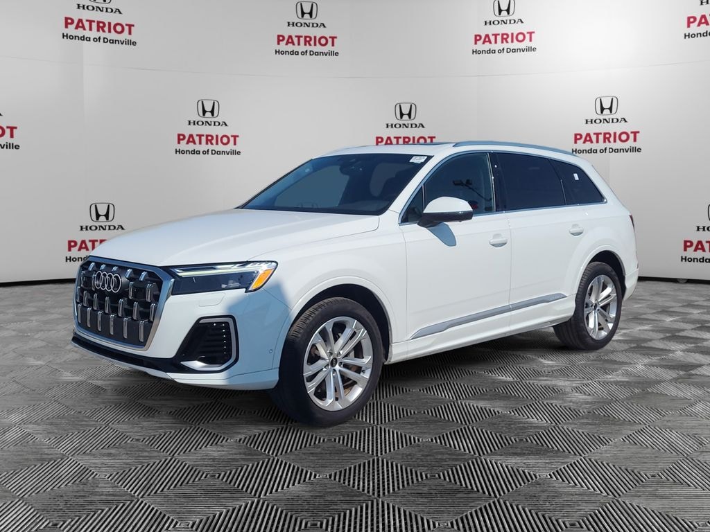 Used 2025 Audi Q7 55 Premium Plus SUV