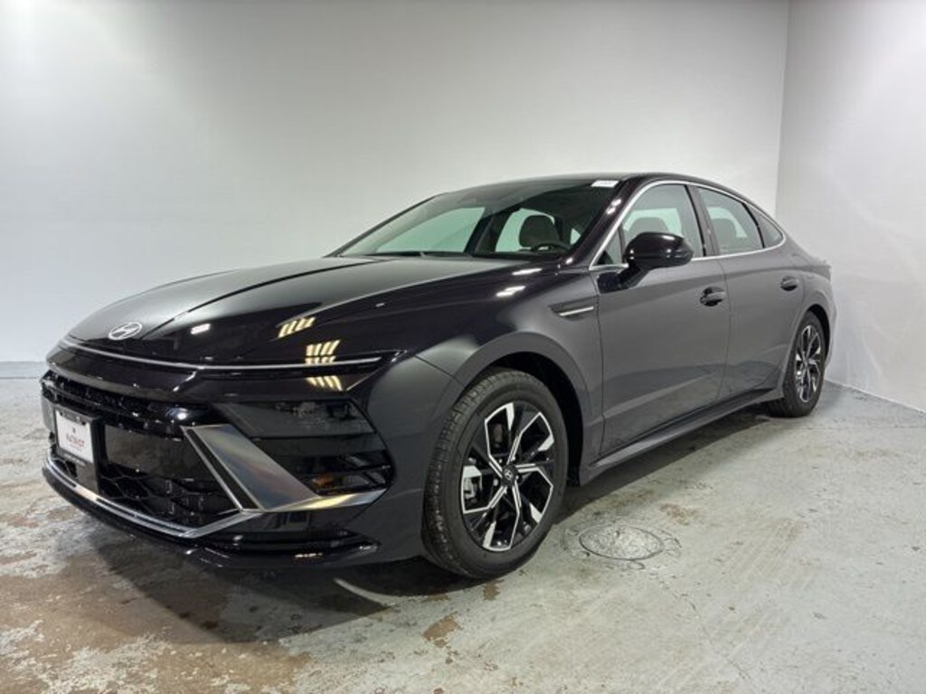 Used 2025 Hyundai Sonata SEL Sedan