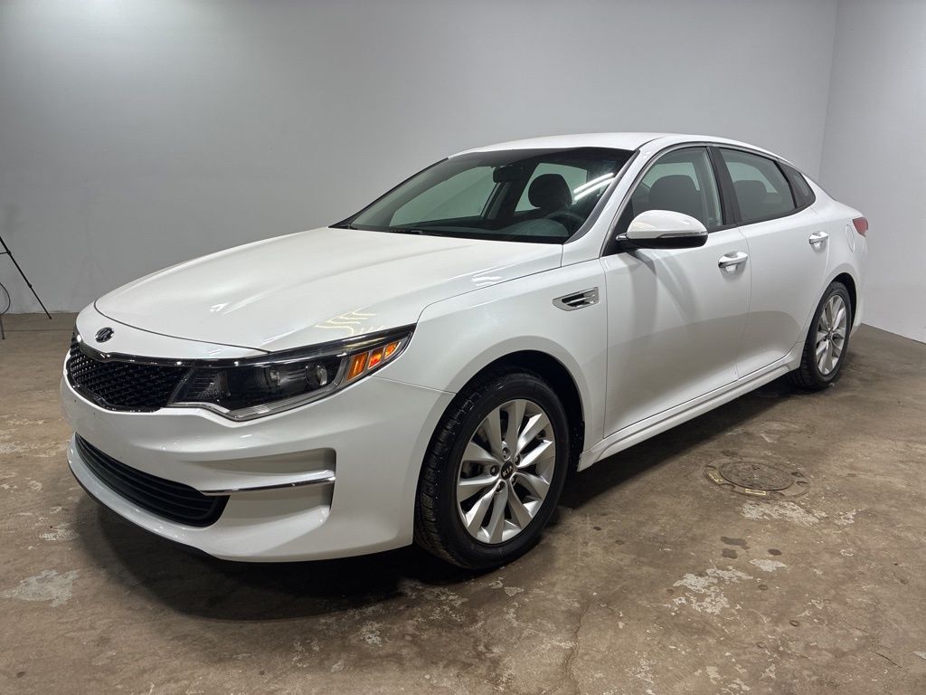 Used 2018 Kia Optima LX with VIN 5XXGT4L31JG267375 for sale in Danville, IL