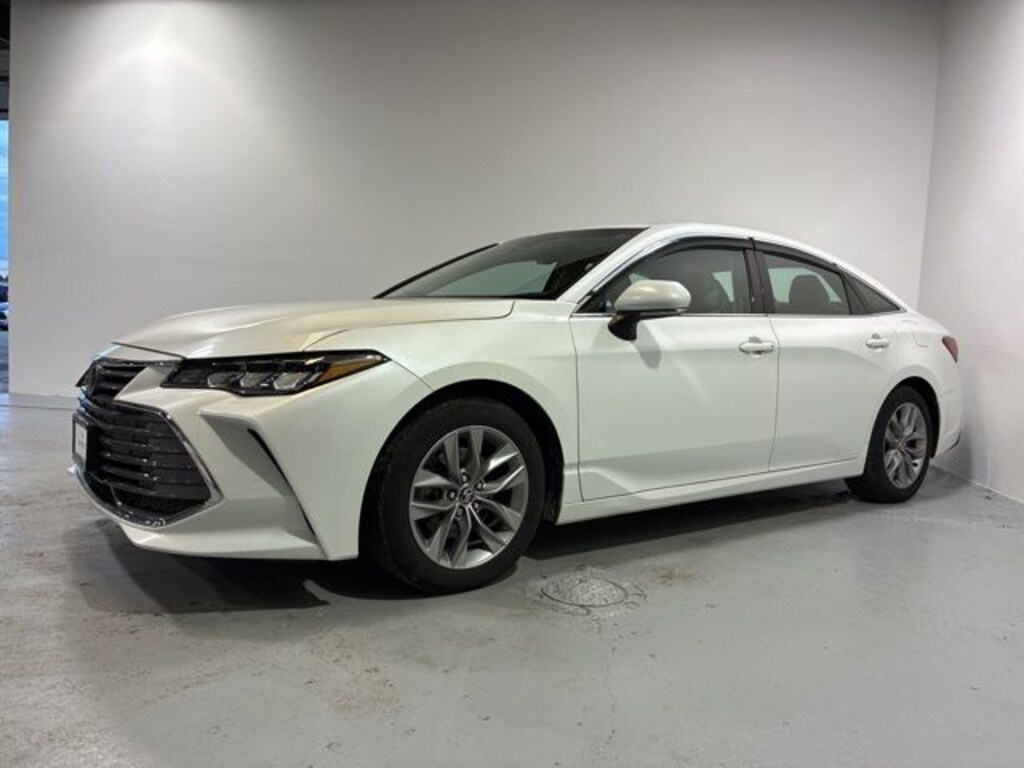 Used 2020 Toyota Avalon XLE Sedan