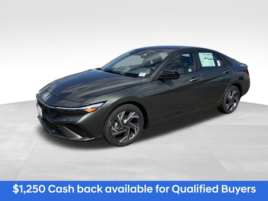 2025 Hyundai Elantra SEL's photo