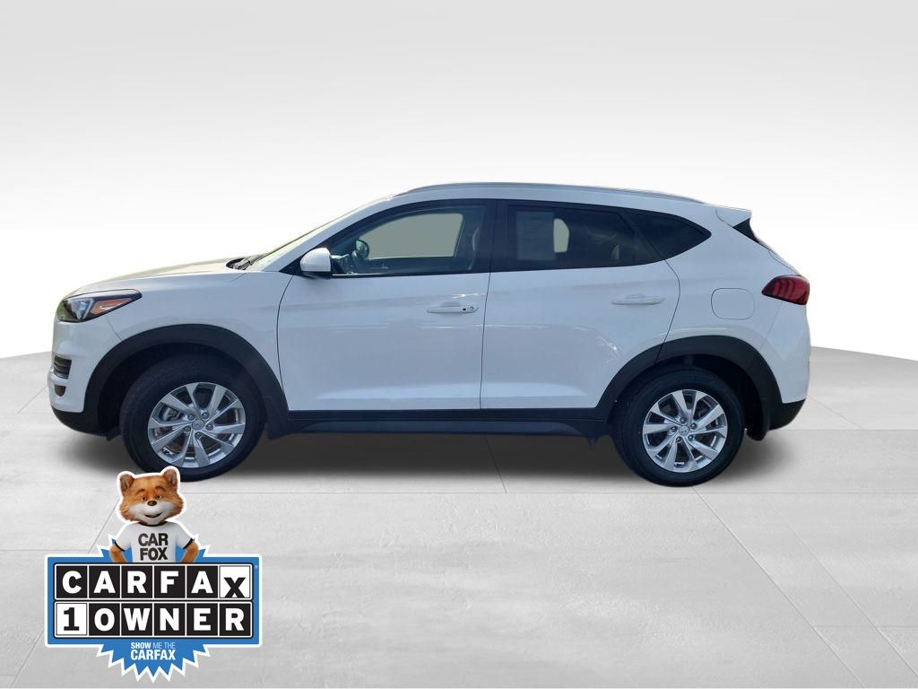 2021 Hyundai Tucson Value photo 2