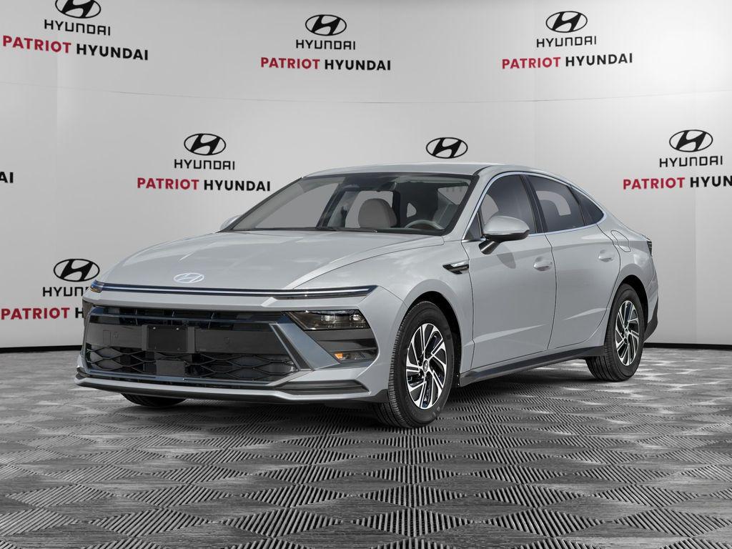 2026 Hyundai Sonata Blue's photo