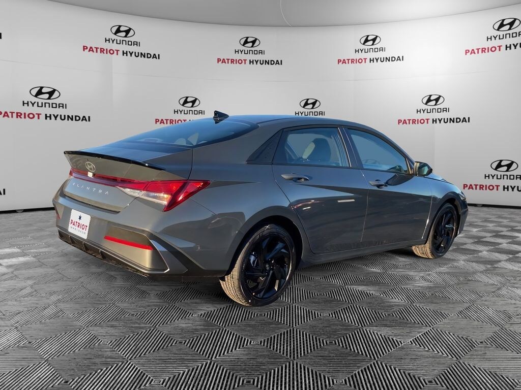 New 2026 Hyundai Elantra SEL Sport Sedan