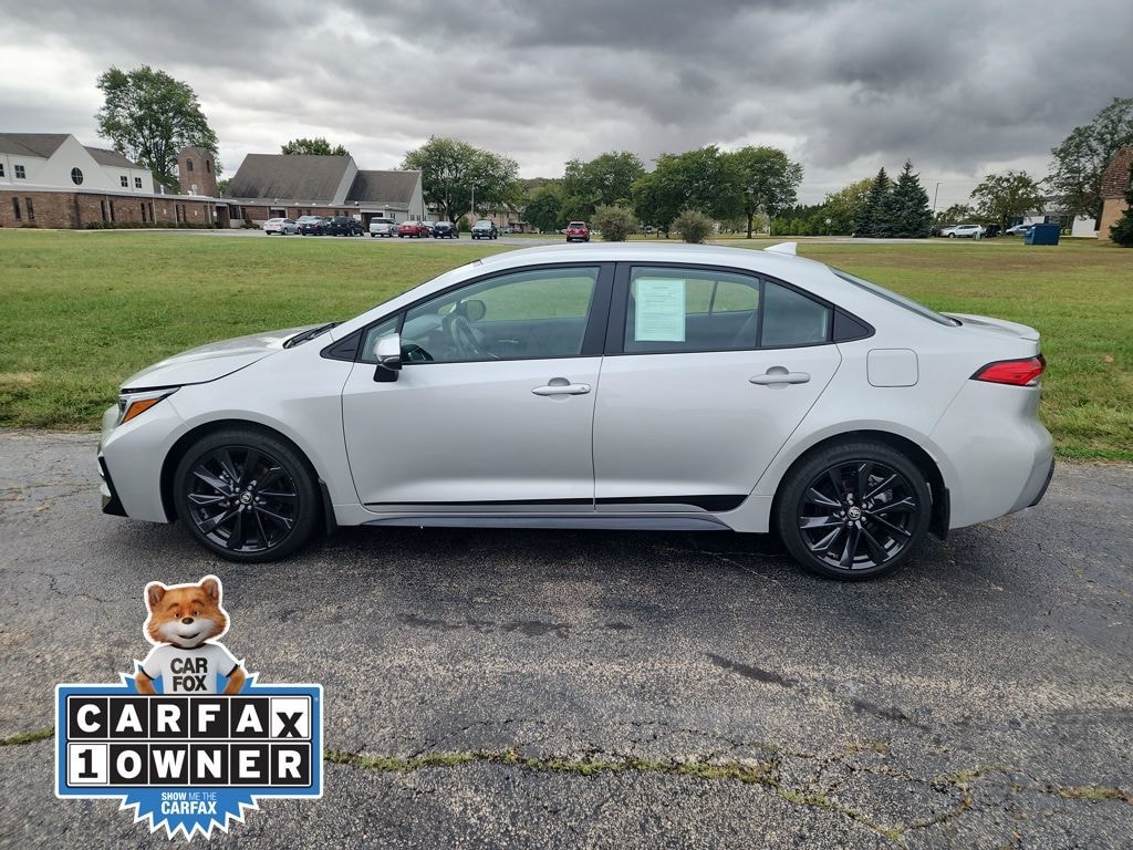 Used 2025 Toyota Corolla SE Sedan