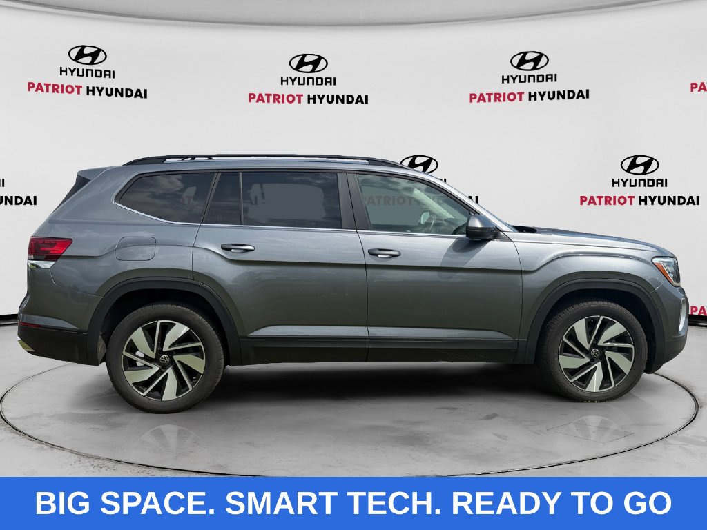 Used 2024 Volkswagen Atlas 2.0T SE w/Technology SUV