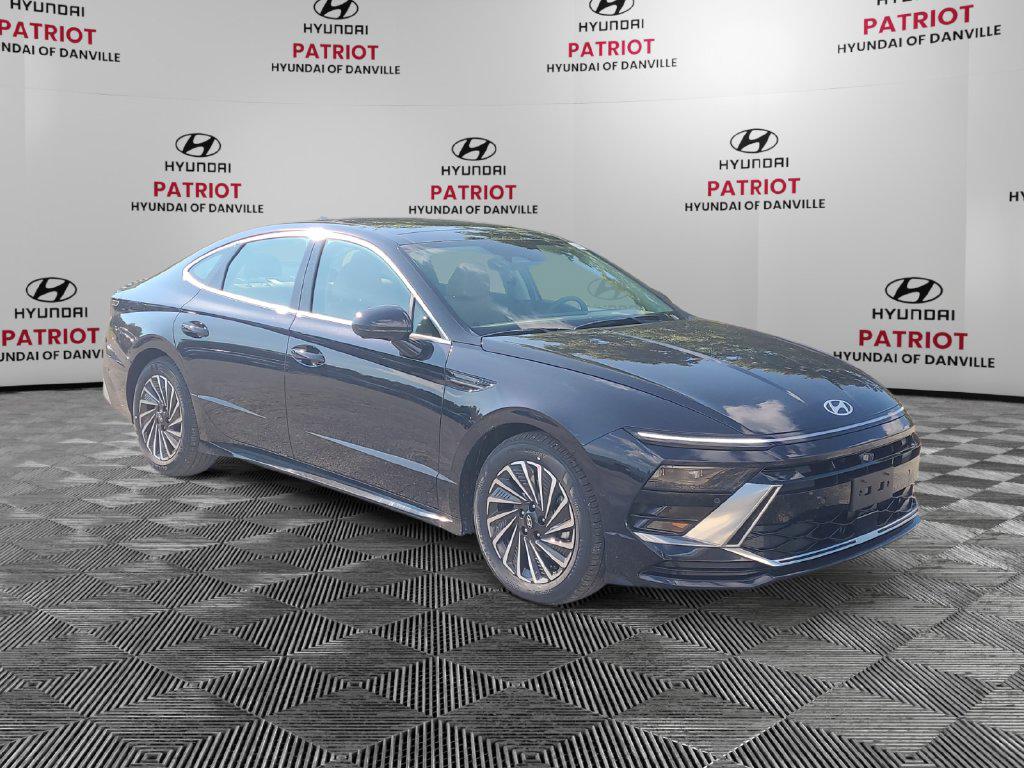 2026 Hyundai Sonata Hybrid Limited Sedan