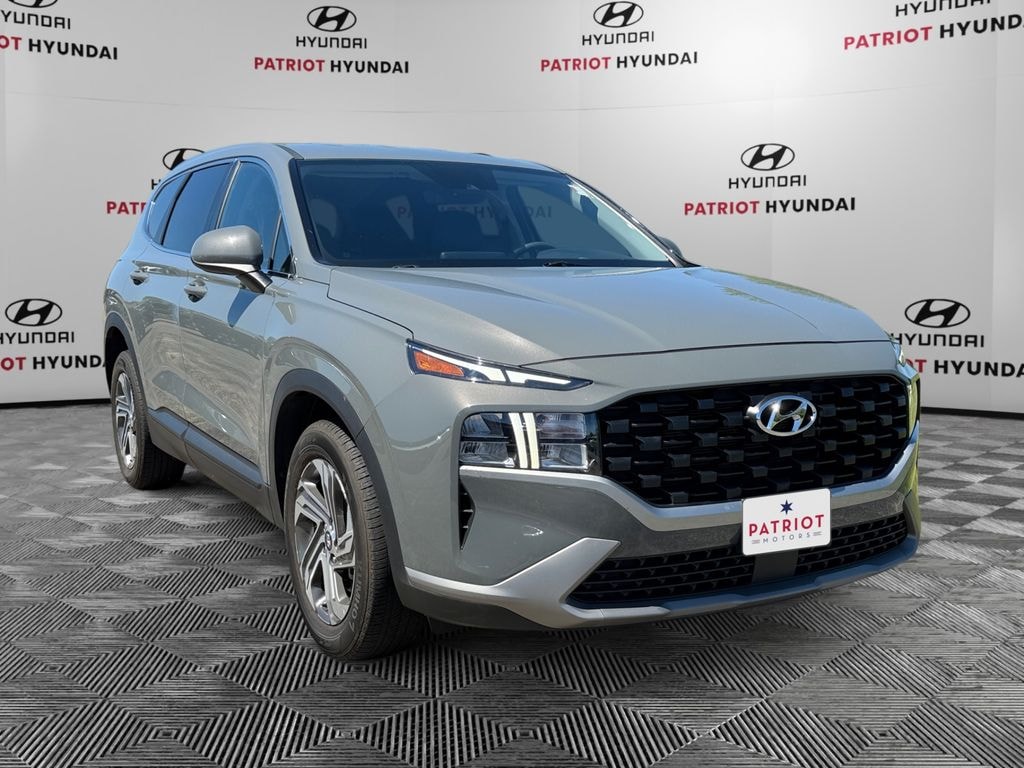 Used 2023 Hyundai Santa Fe SE SUV