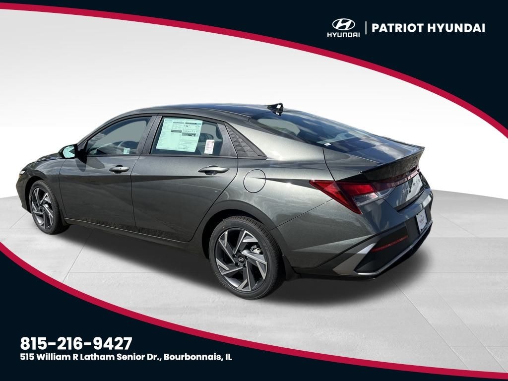 New 2025 Hyundai Elantra SEL Sport Sedan