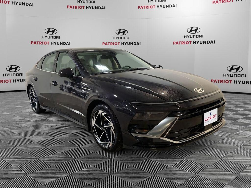 New 2026 Hyundai Sonata SEL Sport Sedan