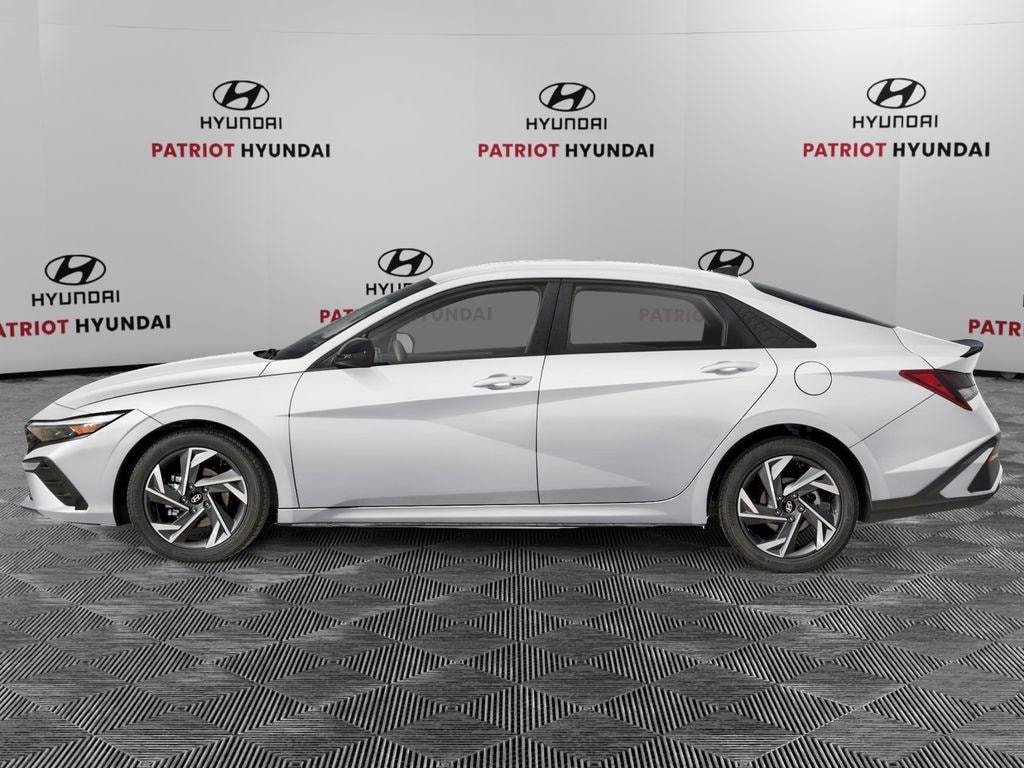 New 2026 Hyundai Elantra SEL Sport Sedan