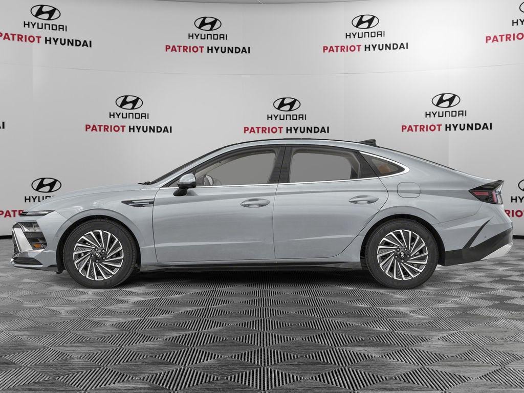 New 2026 Hyundai Sonata Hybrid Limited Sedan