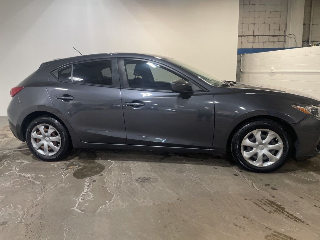 Used 2015 Mazda Mazda3 i Sport Hatchback