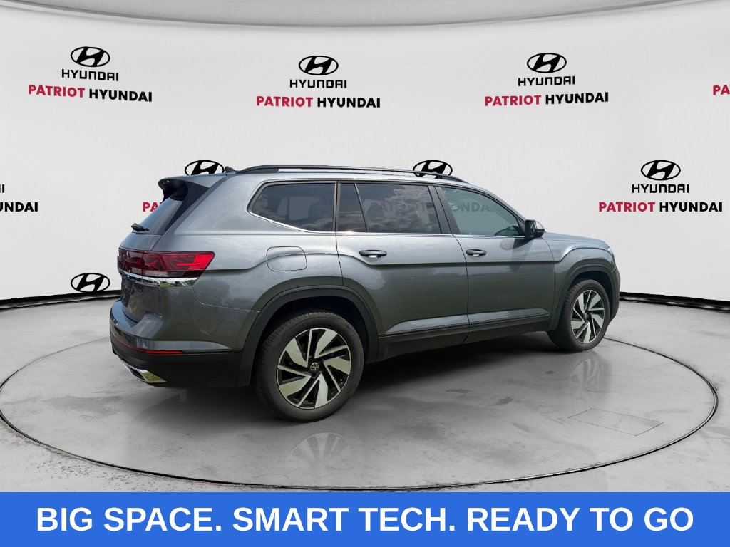 Used 2024 Volkswagen Atlas 2.0T SE w/Technology SUV