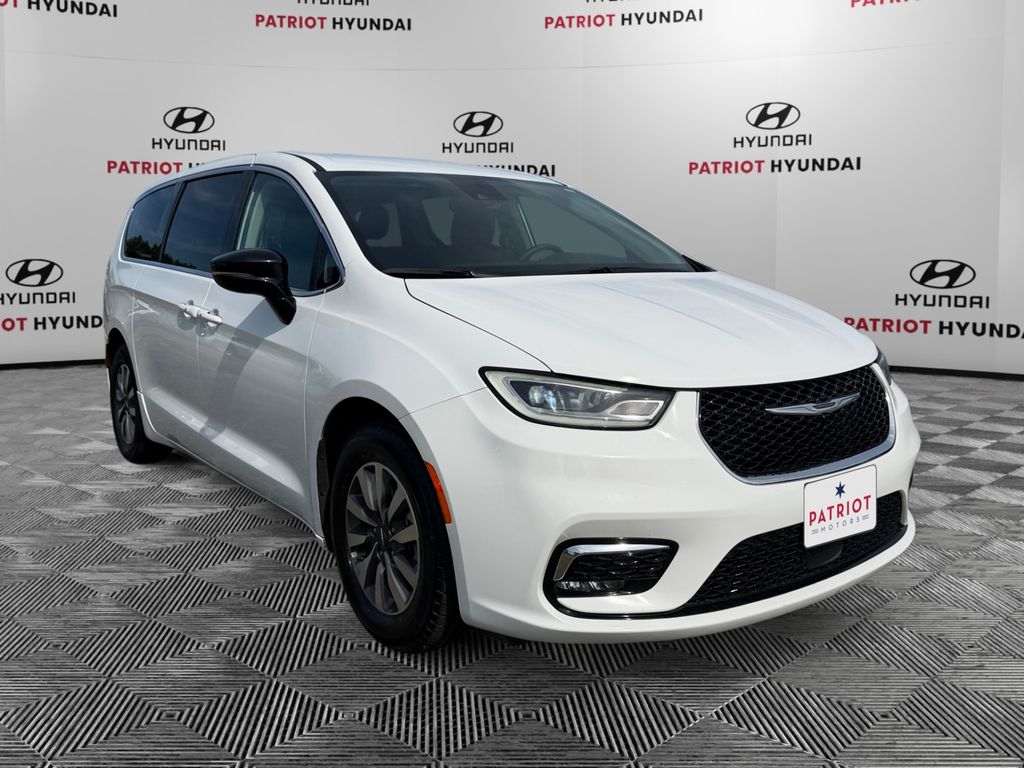 2024 Chrysler Pacifica