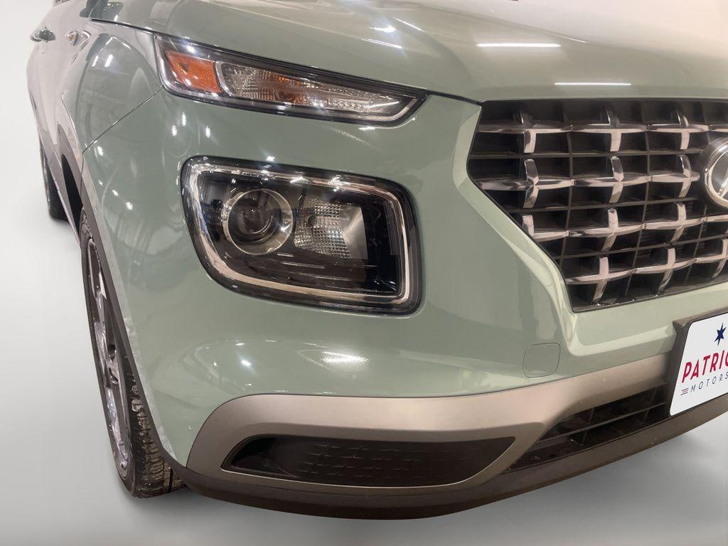 New 2026 Hyundai Venue SEL SUV