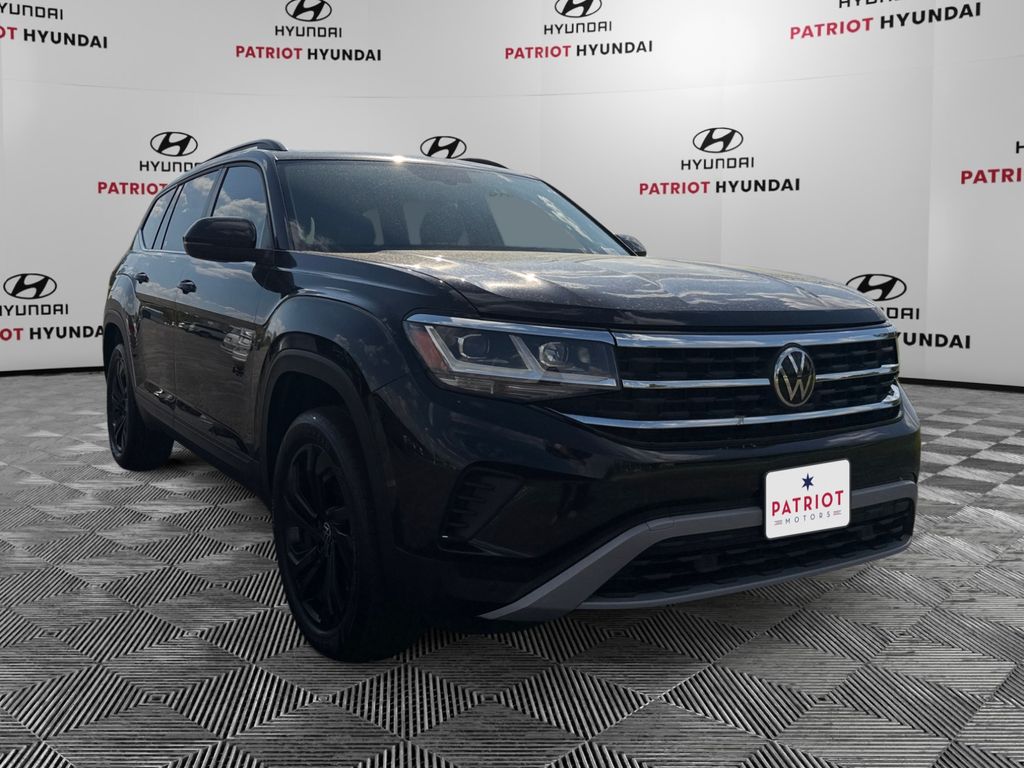 2022 Volkswagen Atlas SE w/Tech