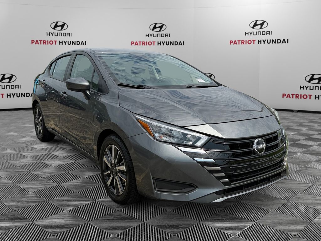 2025 Nissan Versa