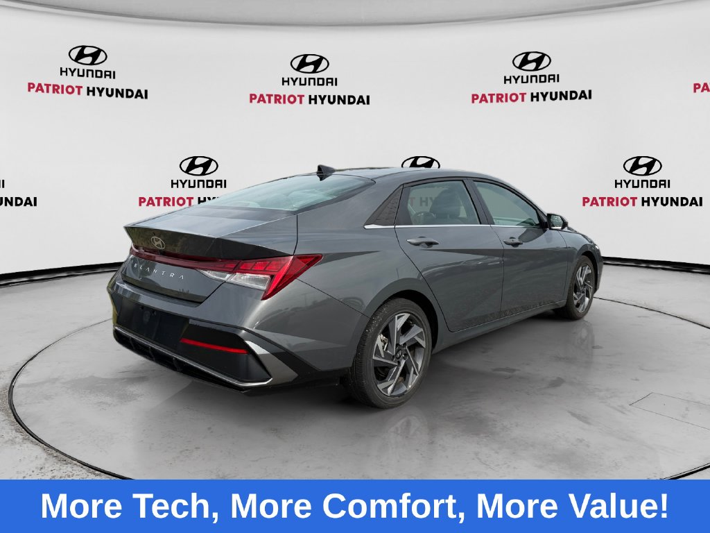 Used 2025 Hyundai Elantra SEL Convenience Sedan